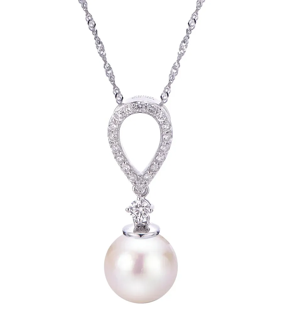 14KW Akoya Pearl & Diamond Necklace w/ 0.19 ctw & 18" Chain