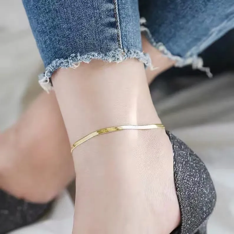 18k Golld-Filled Herringbone Anklet - Cuban Link Anklet - Anklets For Women - Isla Anklet