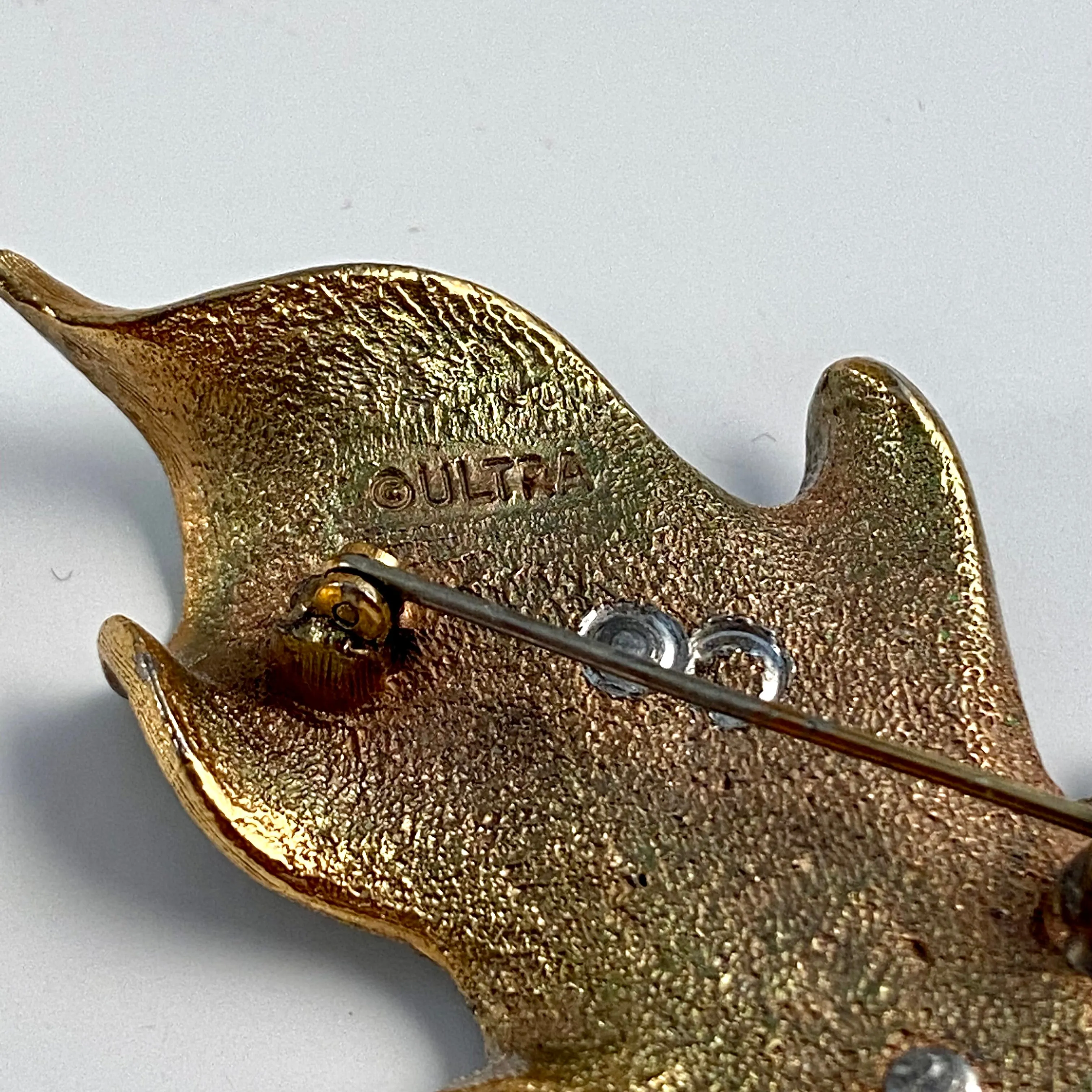 1950s Ultra Leaf Brooch