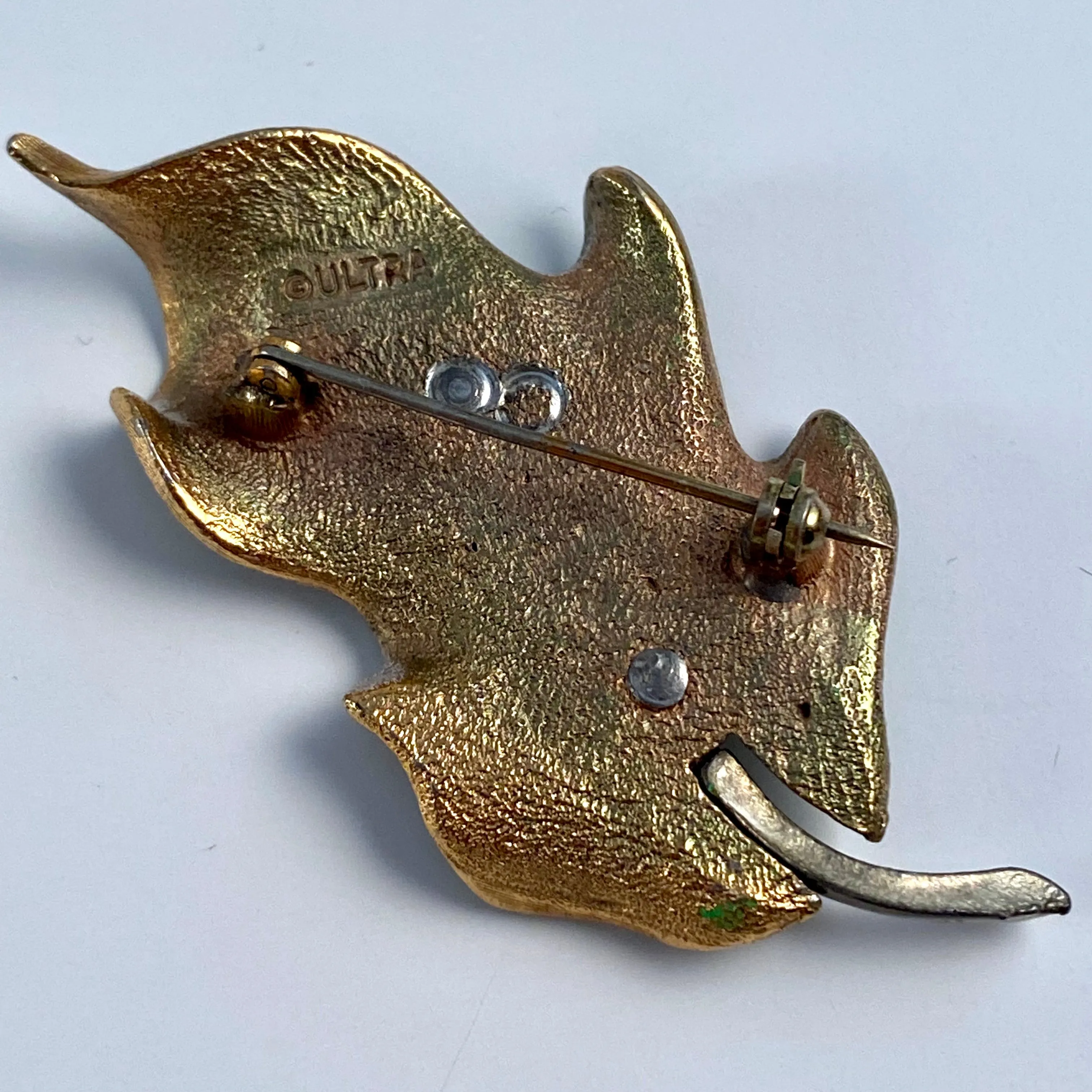 1950s Ultra Leaf Brooch