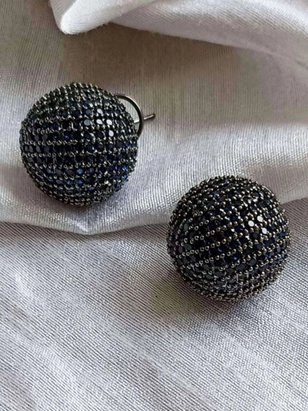 Crystal Bomb Earring