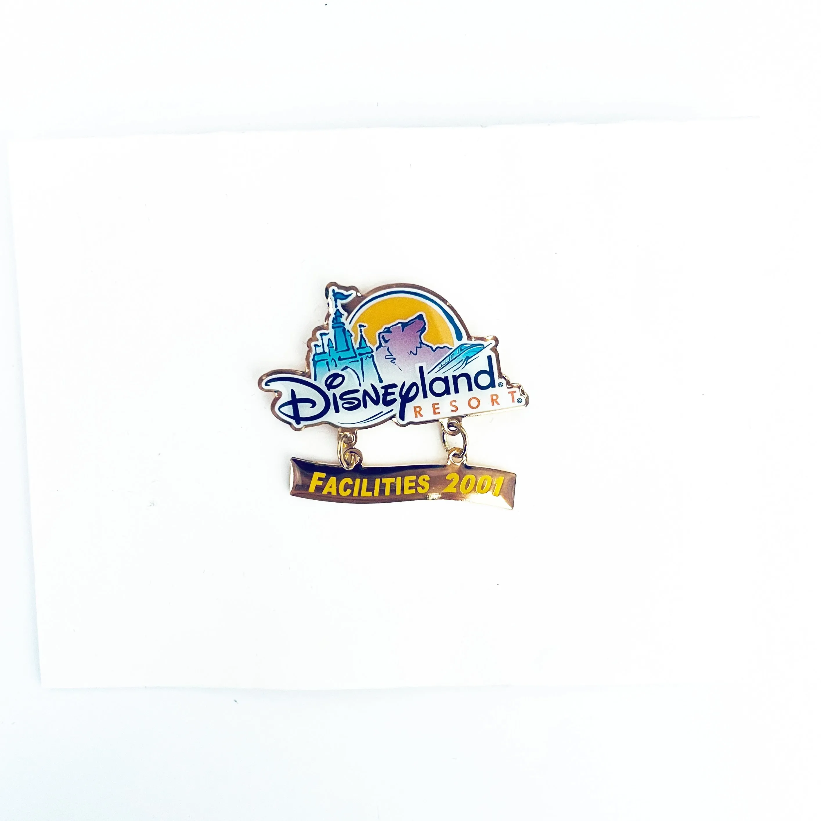 Disney Disneyland Resorts Facilities 2001 Grand Opening Card and Dangle Pin