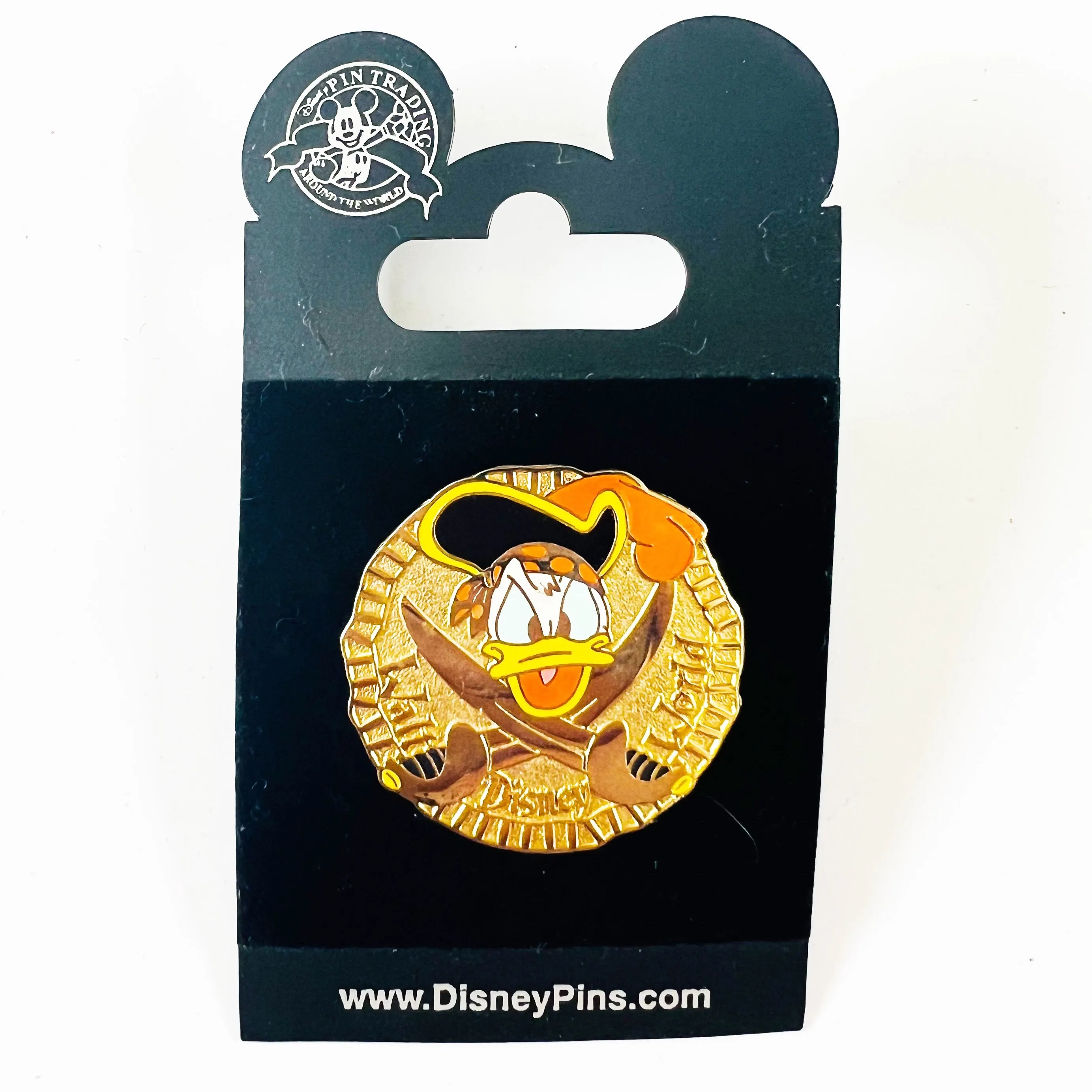 Disney Donald Pirate Gold 2004 Lanyard Pin