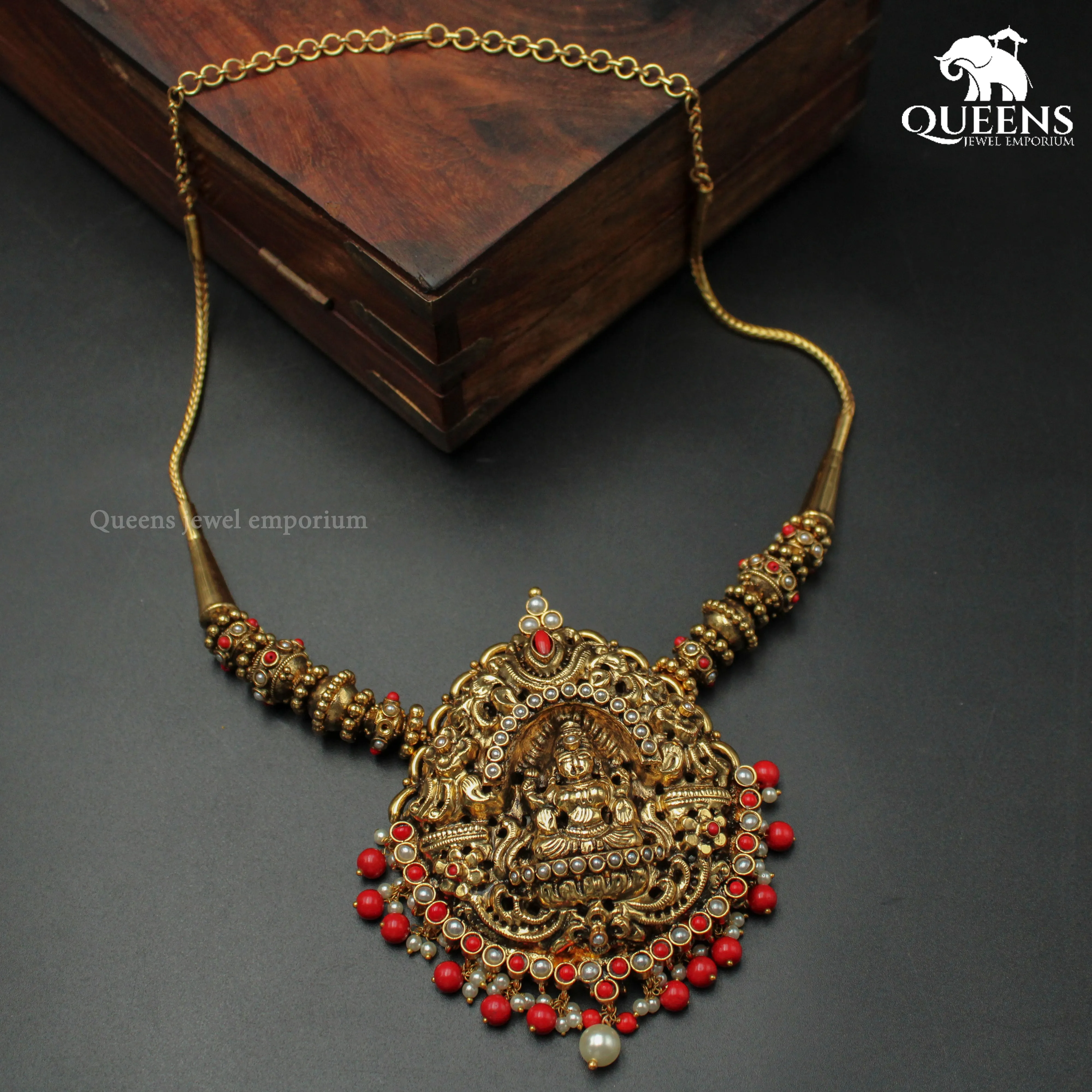 DIVINE NAGAS NECKLACE