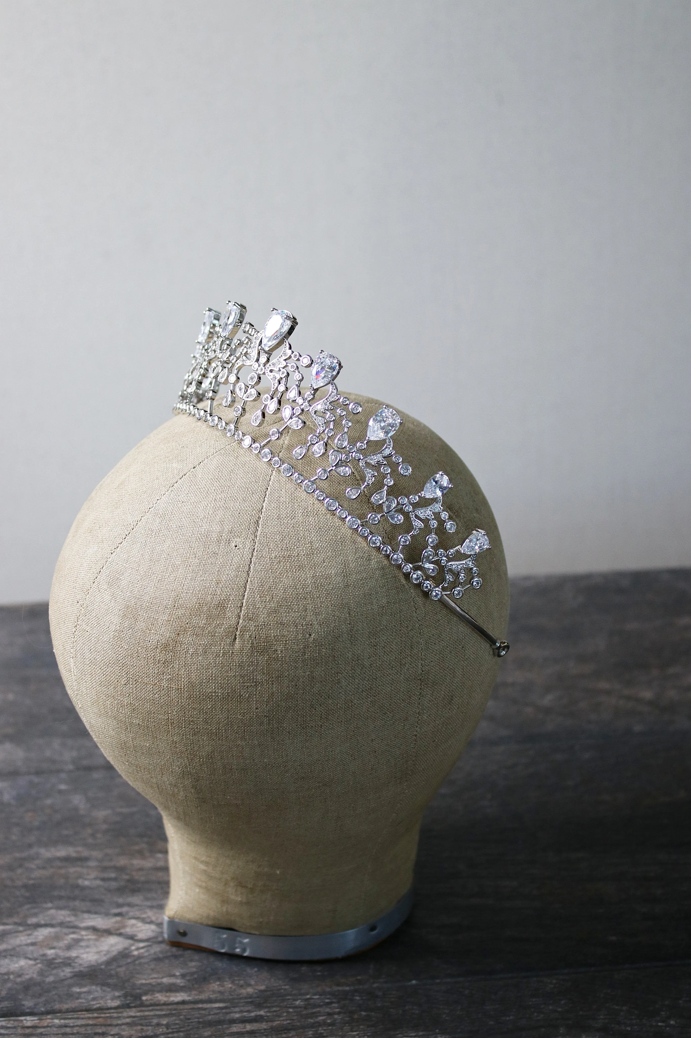 EFFIE Bridal Tiara