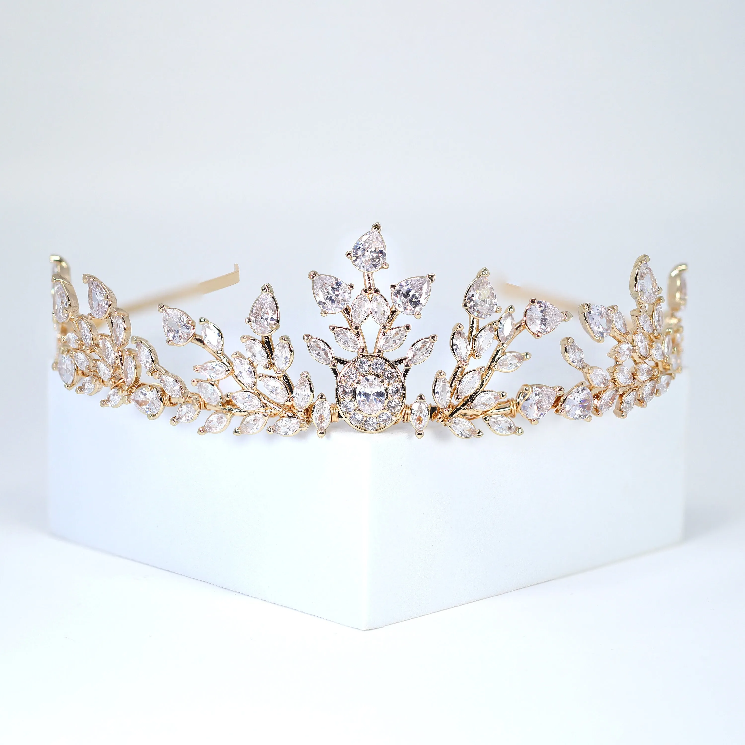 Imperial Blossom Diadem Queen Tiara , Bridal Crown Tiara, Swarovski Crystal Wedding Tiara, Crystal Wedding Crown, Tiara Bride