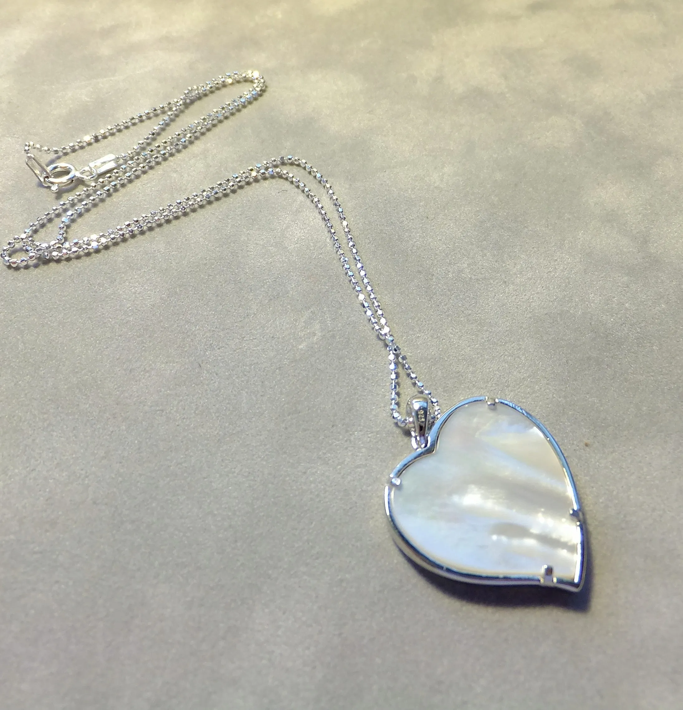 Mother Of Pearl Heart Pendant Necklace in Sterling Silver