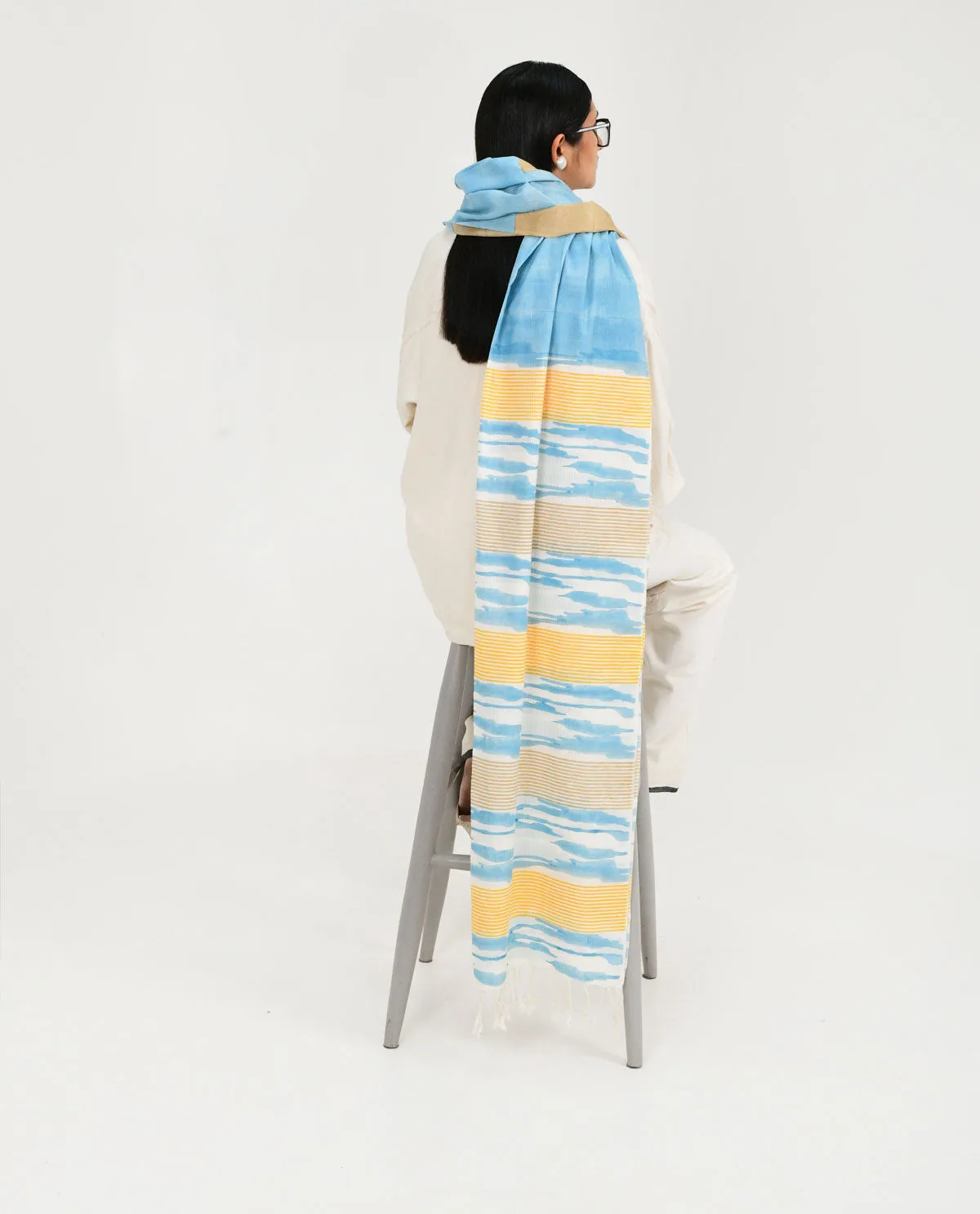 SKY AND THE WAVE SCARF