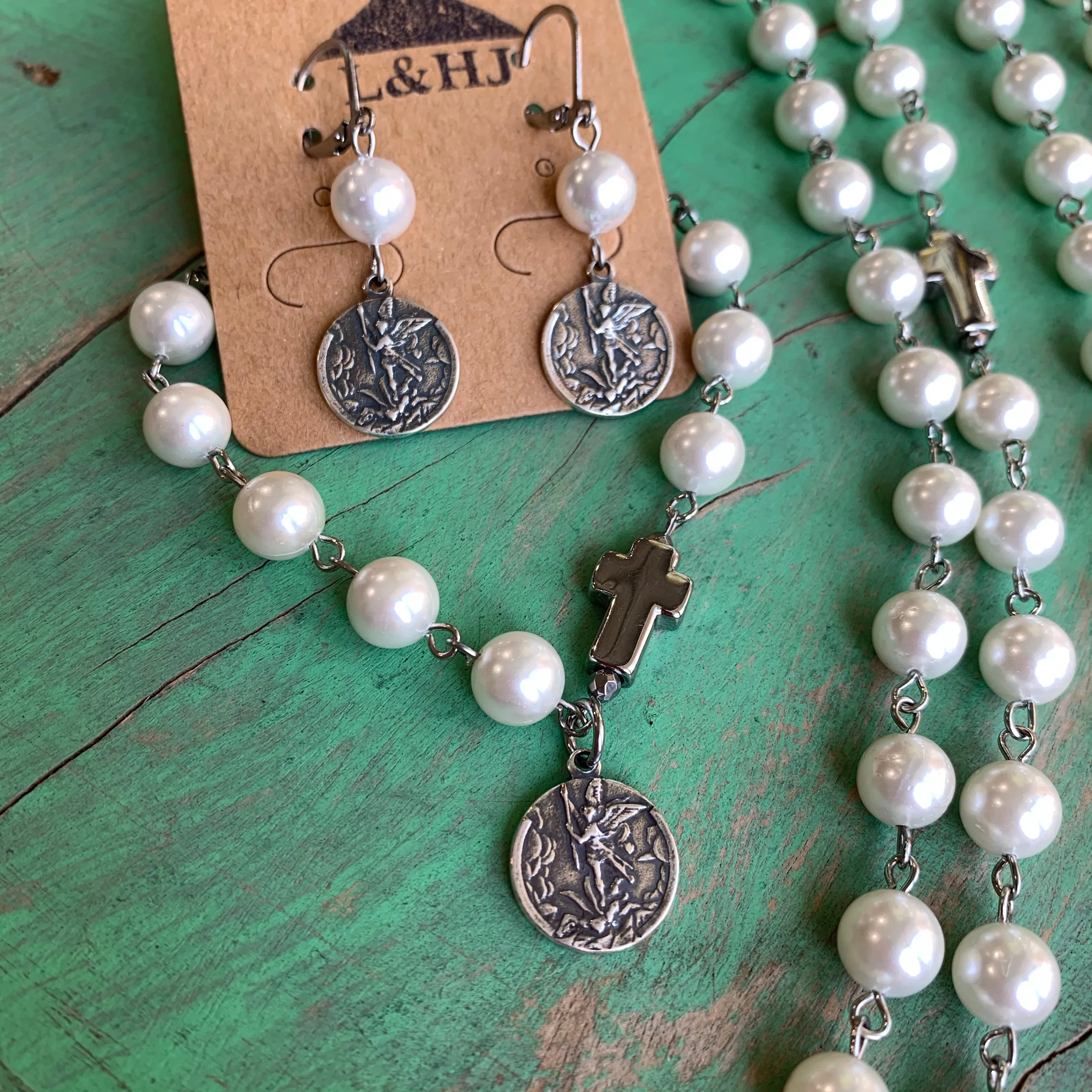 St Michael Pearl Set