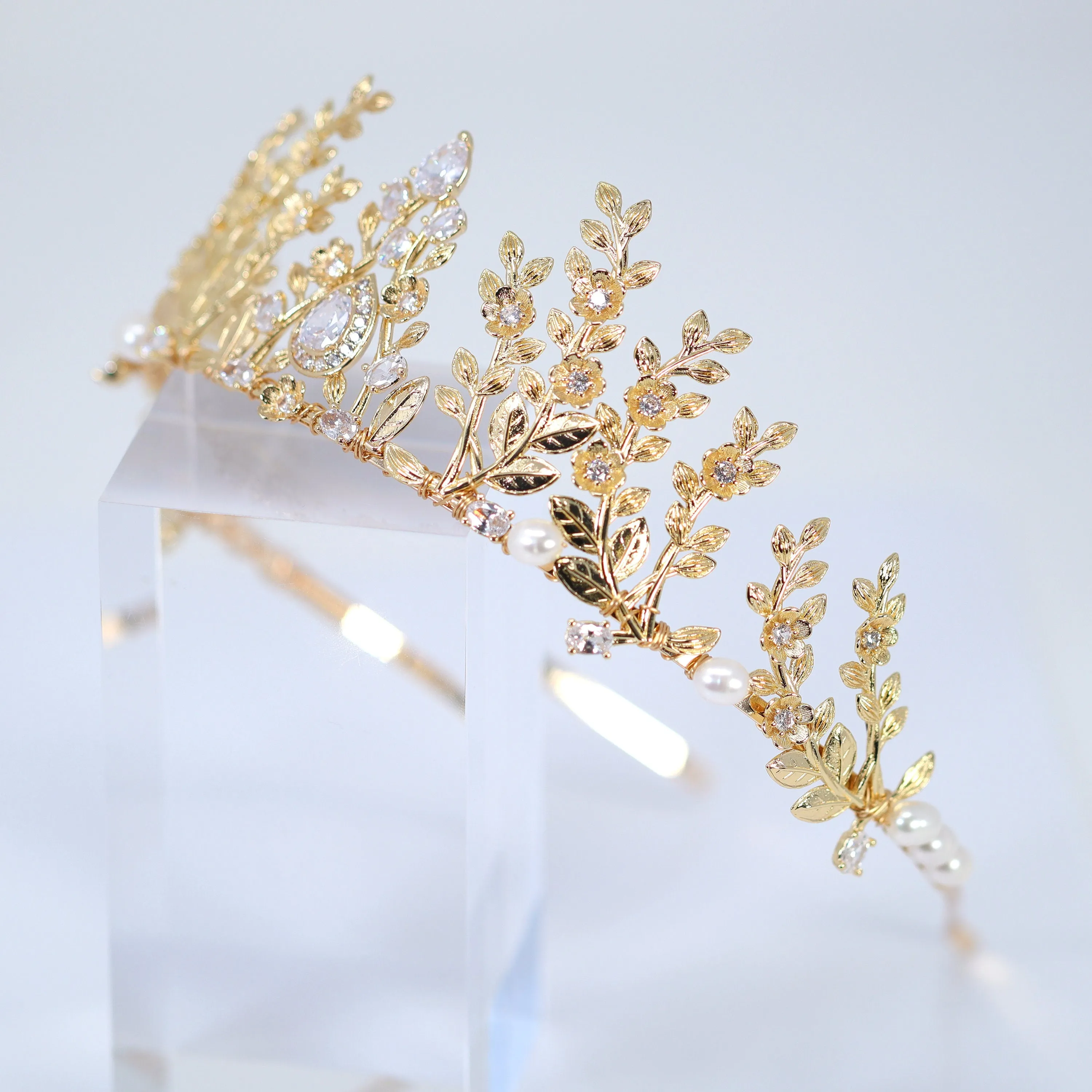 Swarovski Crystal, Natural Pearl And Flower Of Eternal Elegance In Heavenly Gold Garden Queen Tiara Bride Crown , Bridal Wedding Crown