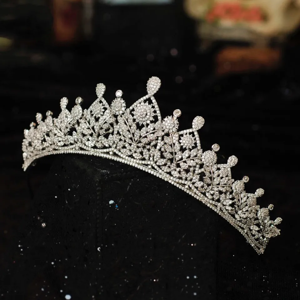 T215. rhinestone crown for wedding.