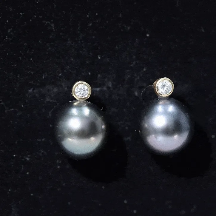 Tahitian Pearl Stud Earrings with Bead Set Moissanite