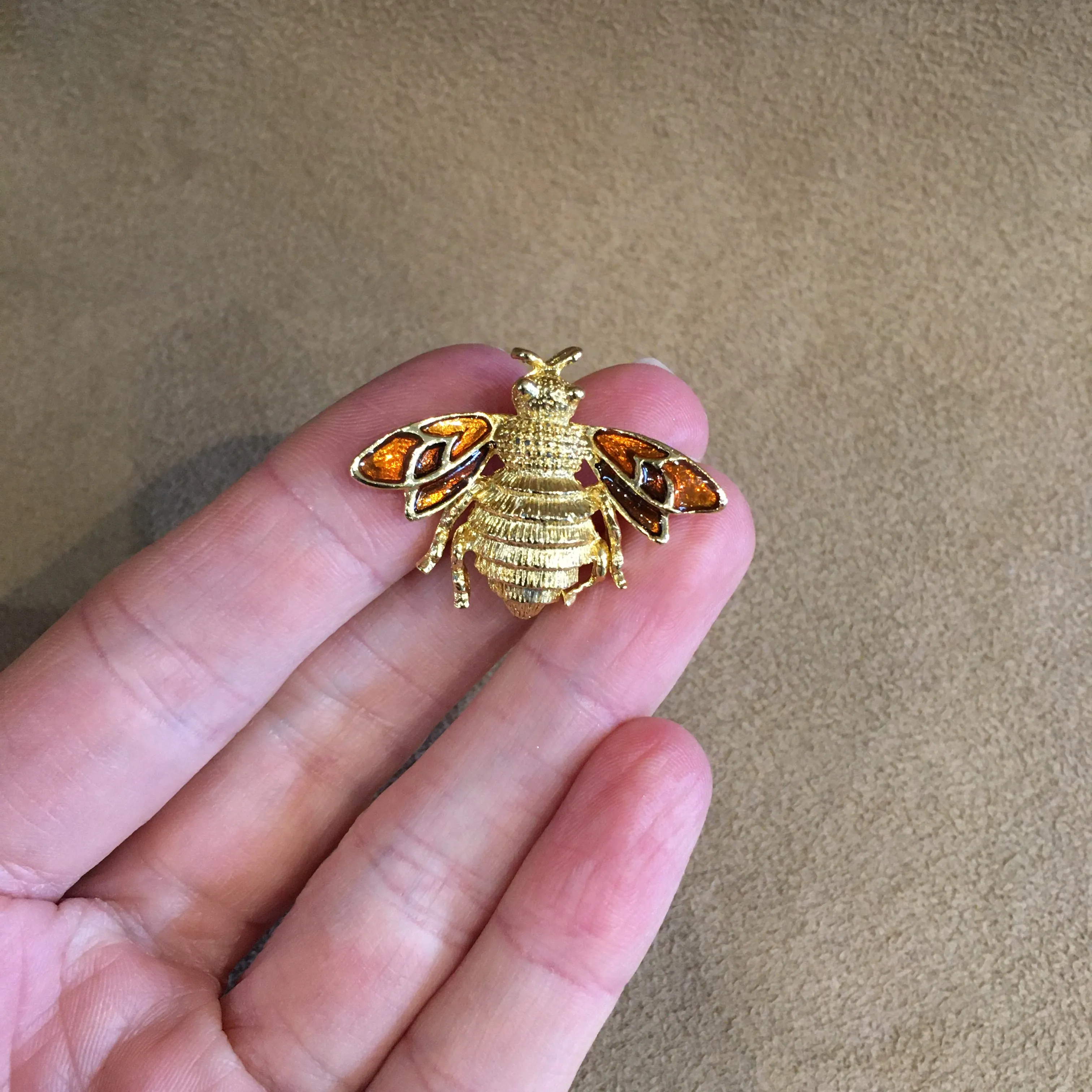 Vintage Golden Bee Brooch Amber Enamel Wings