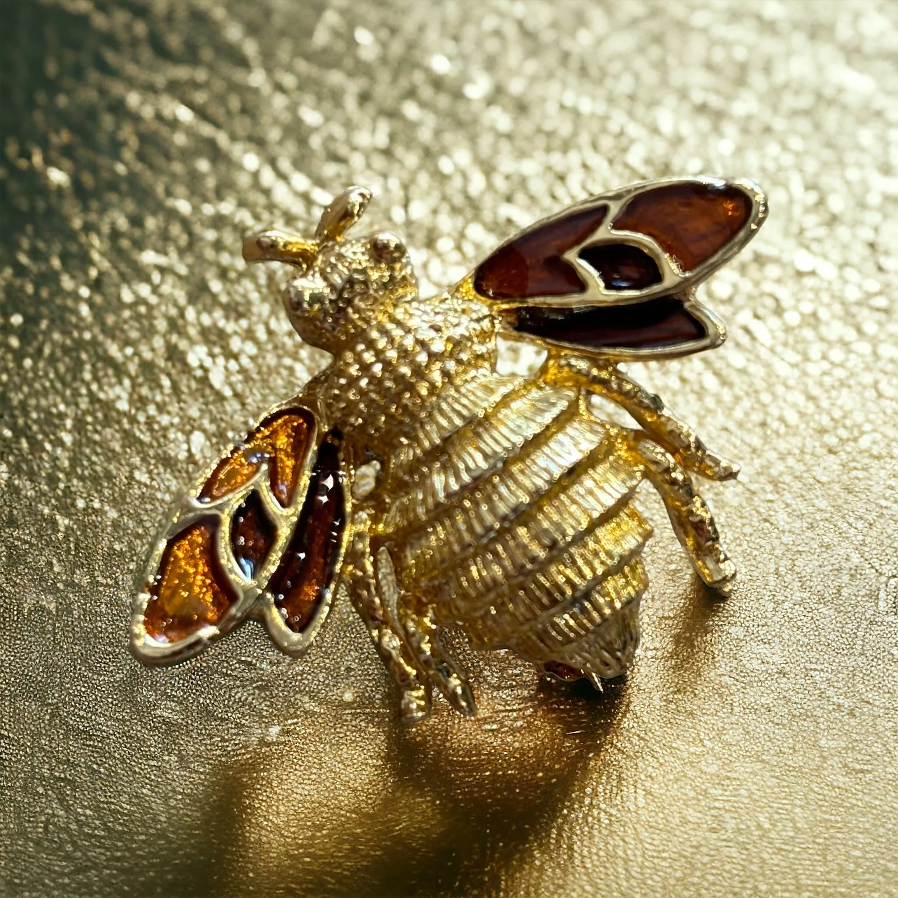 Vintage Golden Bee Brooch Amber Enamel Wings