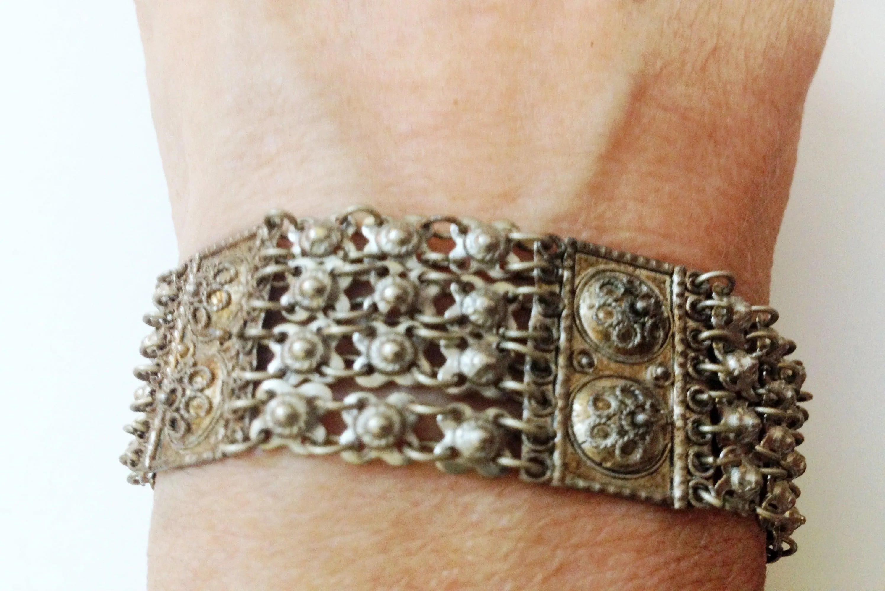 Vintage Middle Eastern Set of Silver Bracelet and Screw Back Earrings