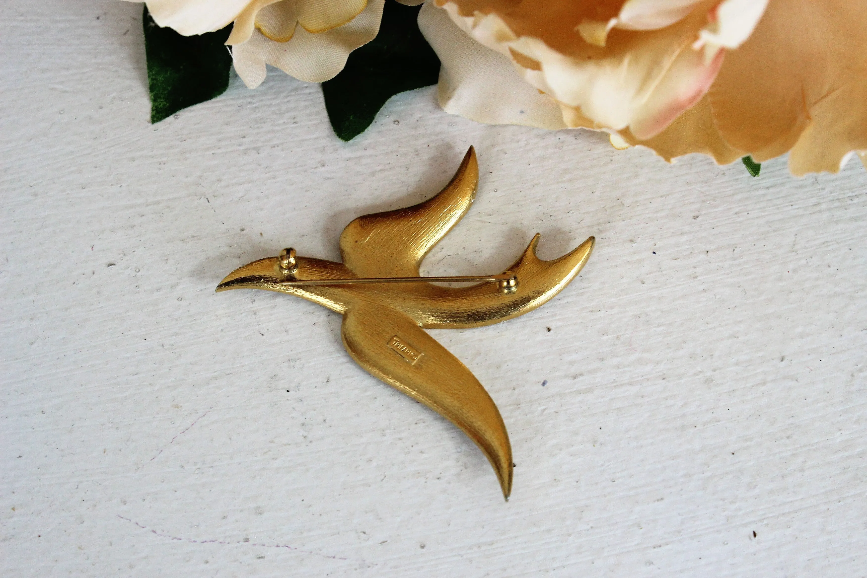 Vintage Trifari Dove Brooch