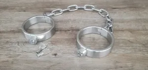 Wholesale Ankle Shackles Stainless Steel 1" Wide Locking Leg Restraint Cuffs w/ D-Ring Hinged Owned BDSM Bondage Sub Submissive Lock Master Mistress