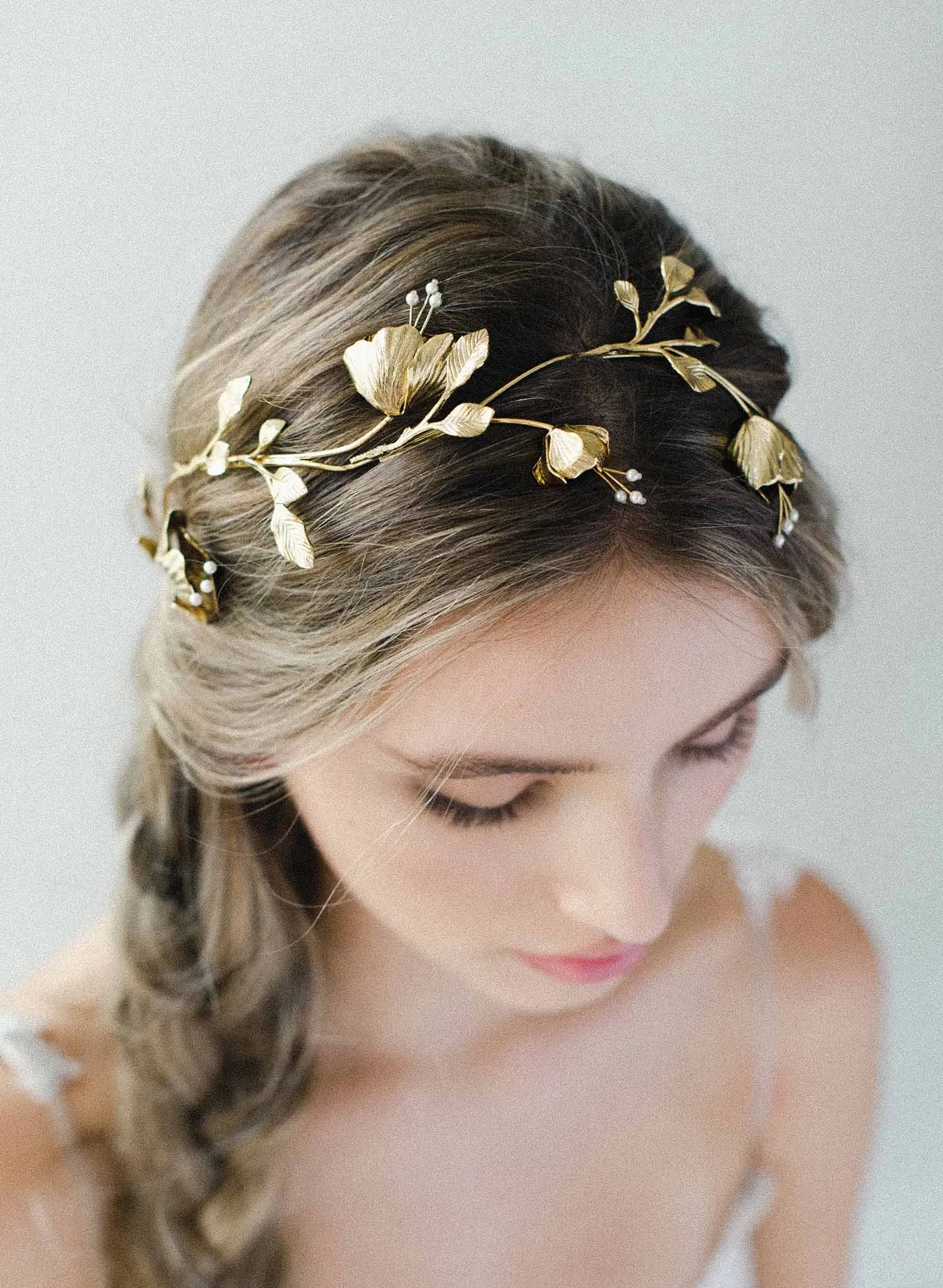 Winding bud and pearl branch headpiece - Style #2037