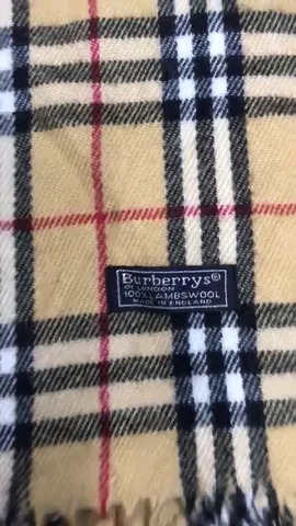 Y2k beige Burberry Scarves